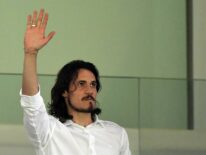 Edinson Cavani es nuevo jugador del Valencia de España