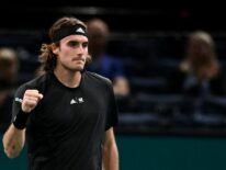 Tsitsipas avanza con solvencia en el Masters 1000 de París