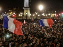 Miles de aficionados aclaman a selección francesa pese a derrota en la final