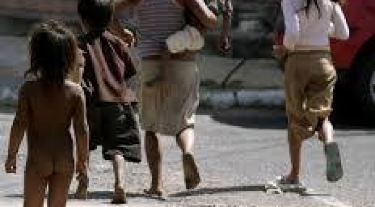 Ministro dice que aumento de niños en calles es percepción errónea