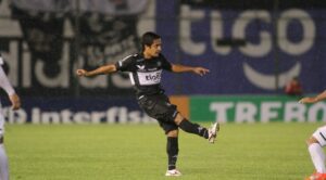 Pittoni felicitó a la hinchada del Olimpia