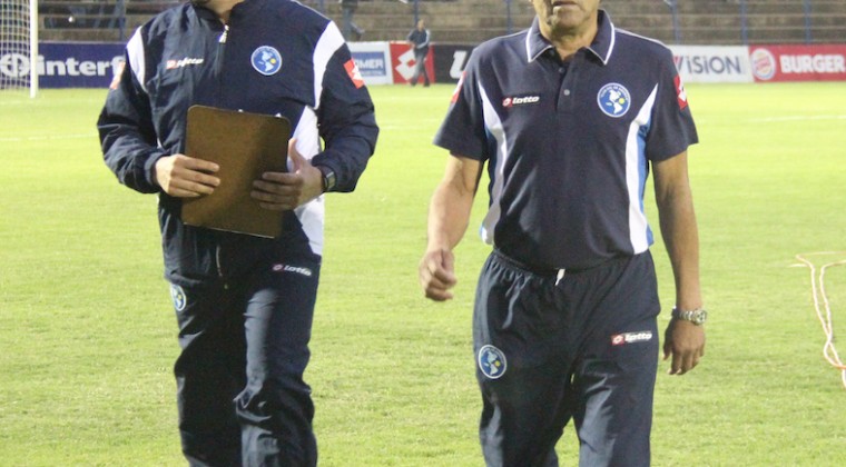 Jacquet a Nery: “Que hable de su equipo”