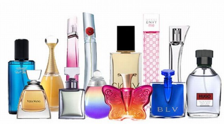 Cómo comprar la primera fragancia para alguien que ama