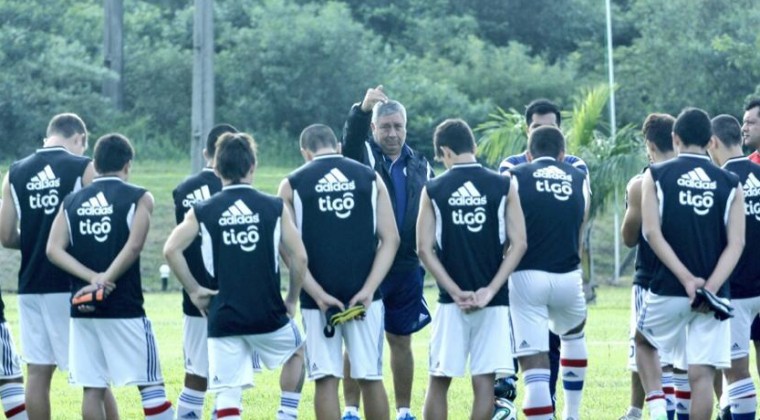 Carlos Jara Saguier confía en sus jugadores
