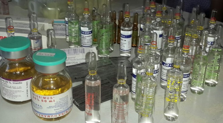 Hallan remedios públicos en farmacias privadas