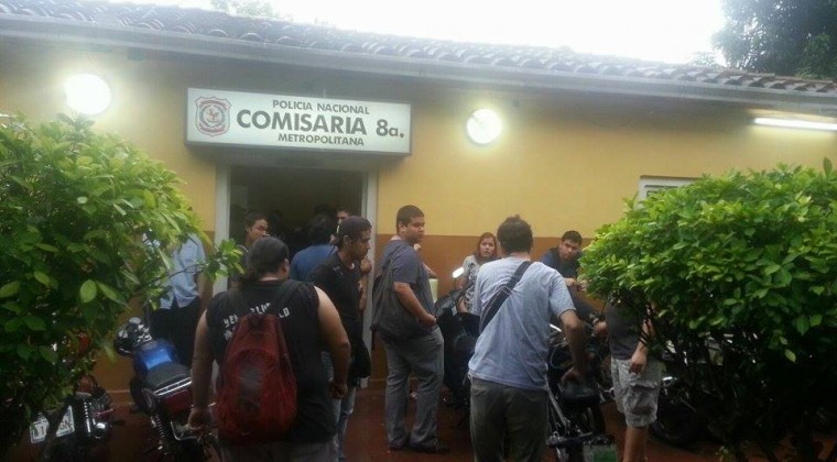 Rockeros denuncian a productora por no devolver dinero