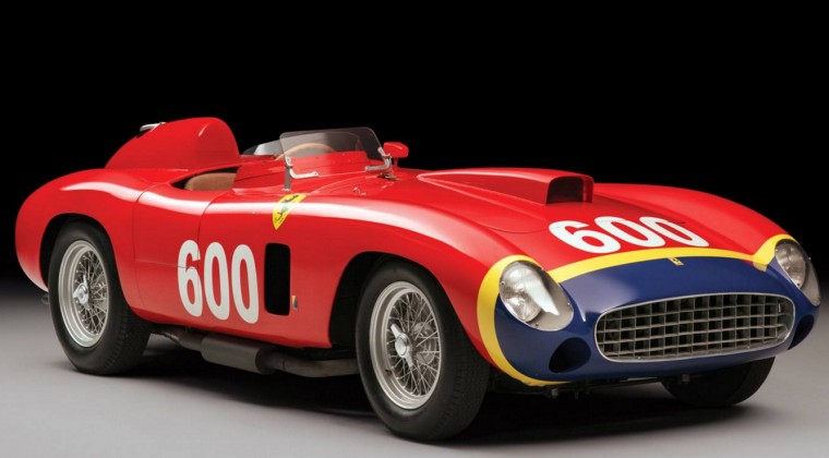 Subastan su coche con el que fue campeón