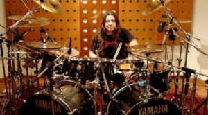 Reconocido baterista brasileño se suma a Kuazar