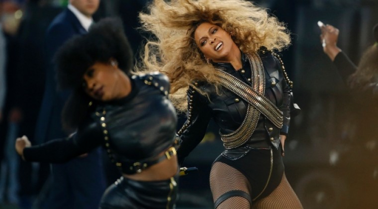 #BoicotBeyonce: ¿el show de la cantante fue un mensaje contra la policía?