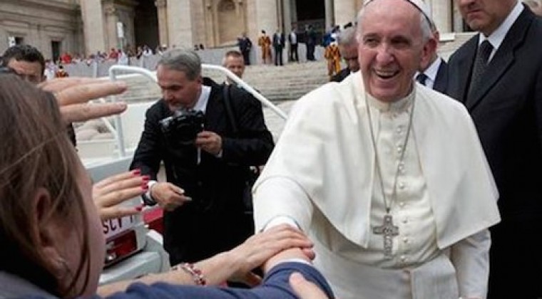 ¿Mujeres diáconos?: Papa abierto a esa posibilidad
