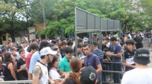 Ley contra revendedores fue sancionada y afectados se movilizan