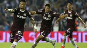 Lanús sonríe gracias a sus paraguayos