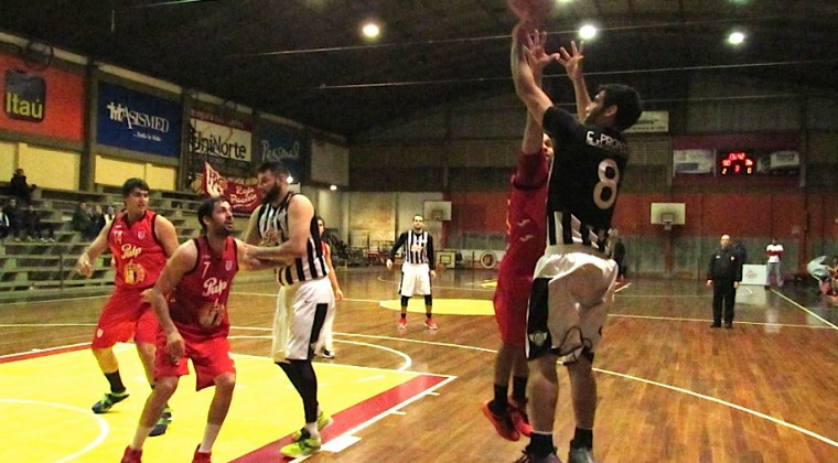 Basket: Libertad y Olimpia mantienen liderato