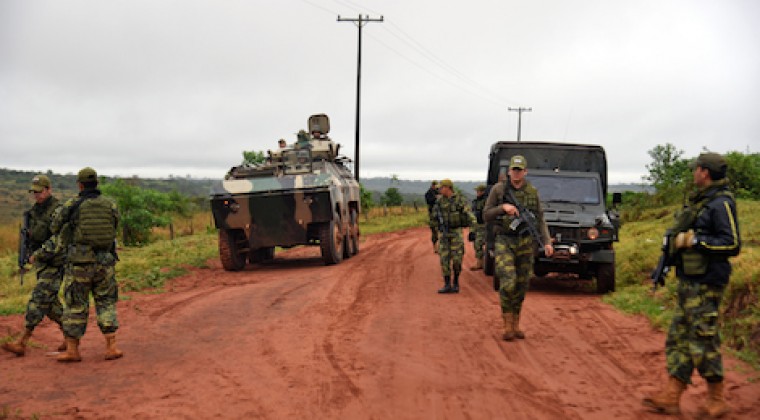 En Arroyito detuvieron a hermanos de guerrilleros