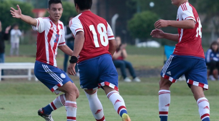 Albirroja de Morínigo derrota a uruguayos