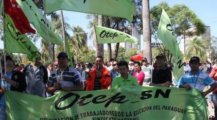 Diario HOY | Lunes sin clases por marcha de docentes a nivel país