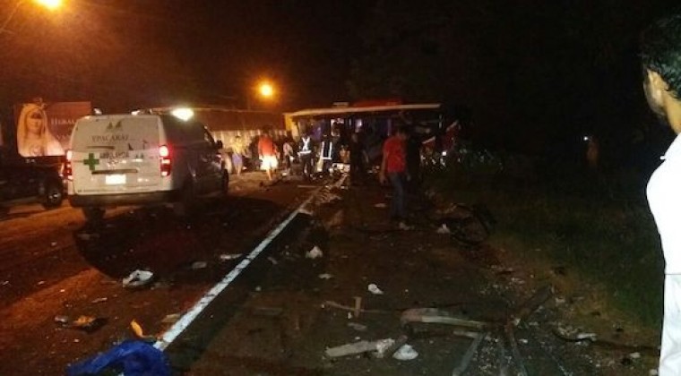 Accidente en Pedrozo: cuerpos quedaron desmembrados