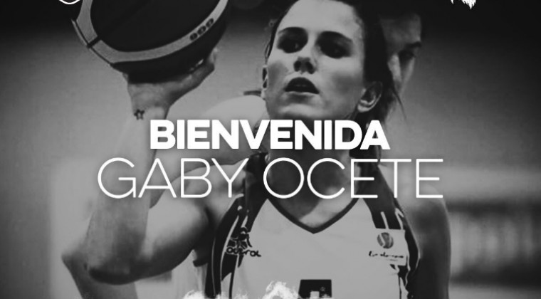 A donde vaya Ferrari la sigue Gaby Ocete