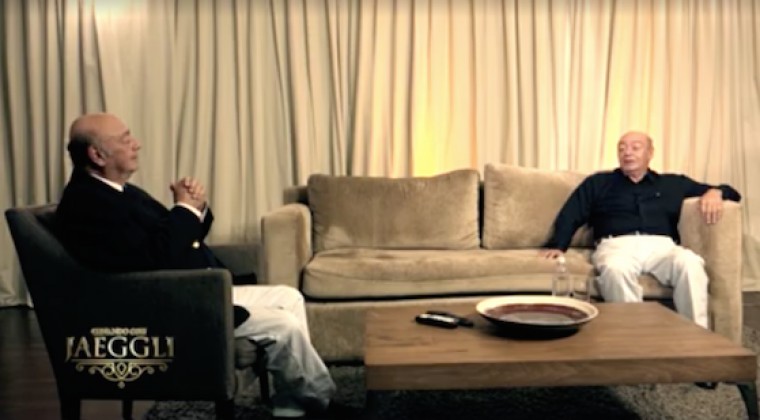 VIDEO | Alfredo Jaeggli se entrevista a sí mismo y desata burlas en redes