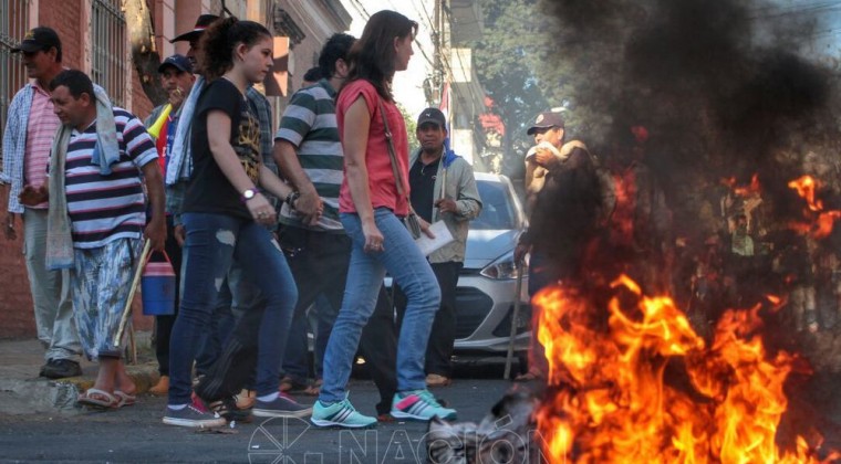 Zacarías Irún acusa a Lugo, Efraín y disidentes de azuzar la violencia de piqueteros