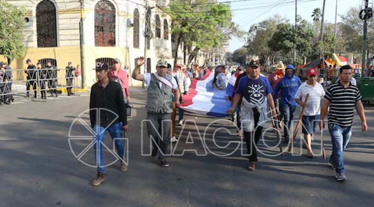 Líder de piqueteros rechaza propuesta del Gobierno