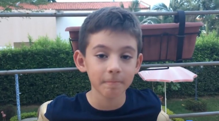 VIDEO | Un niño de 8 años explica qué es el Síndrome de Asperger