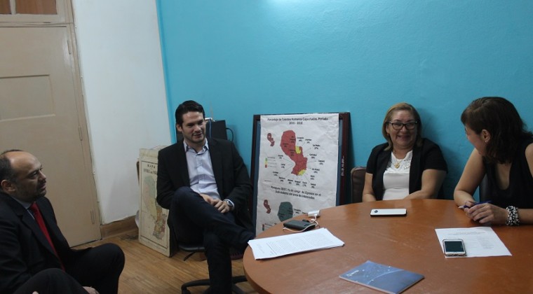 Médico que reclamó insumos ganó pulseada a su jefe: viceministro lo felicitó