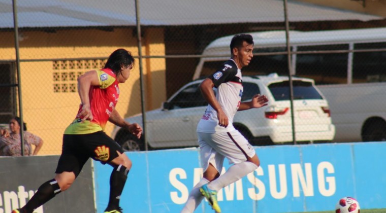 Repunta el Militar que da un golpe bajo a Santaní