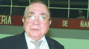 Fallece Julio del Puerto, emblema del periodismo deportivo paraguayo