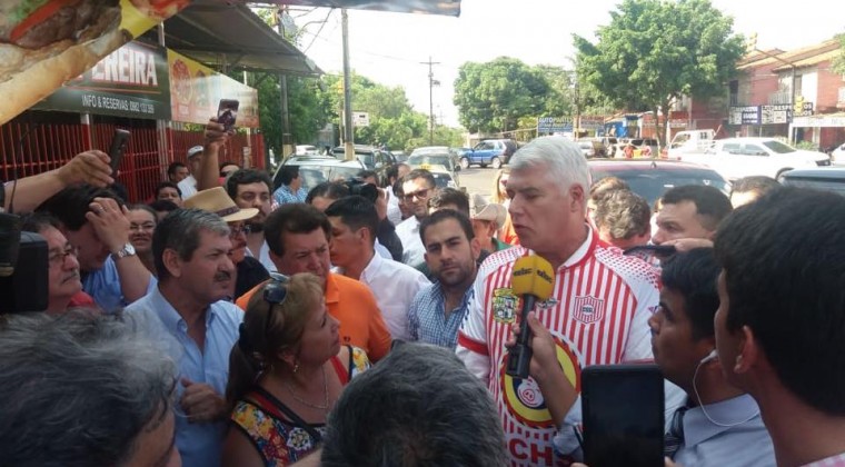 MOPC promete reparación de Avda. de la Victoria: “Esto no puede ser un parche gua’u gua’u”