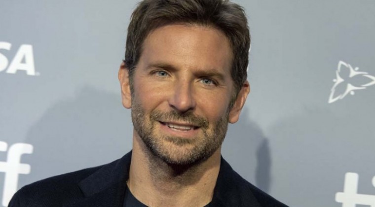 Bradley Cooper negocia protagonizar la nueva película de Guillermo del Toro