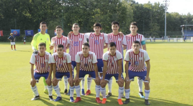 Tropieza en el primer cotejo de preparación