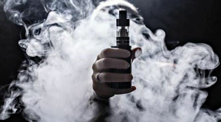 Brote de enfermedad pulmonar y muertes en EEUU: analizan relación con uso de vapeadores