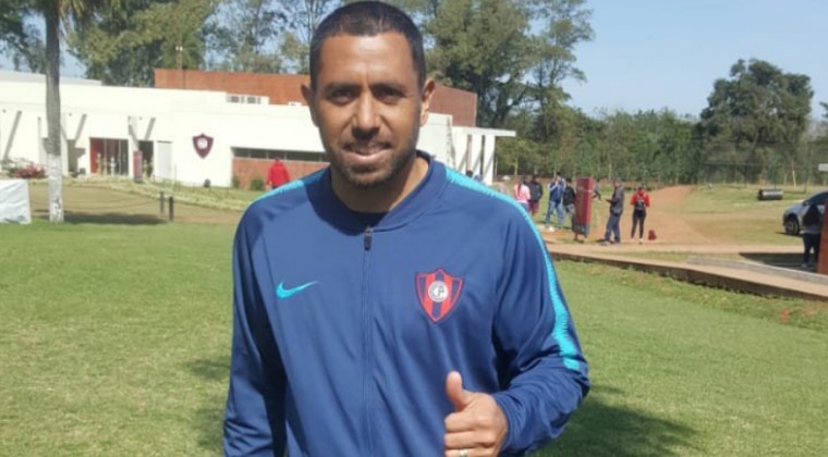Achucarro, otro histórico que se suma al plantel de Víctor Bernay