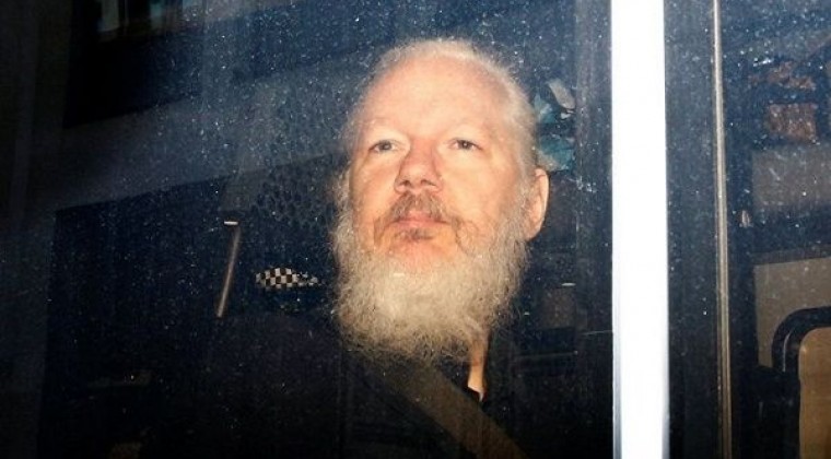 Piden desde Paraguay nombrar a Assange embajador de buena voluntad de Unesco