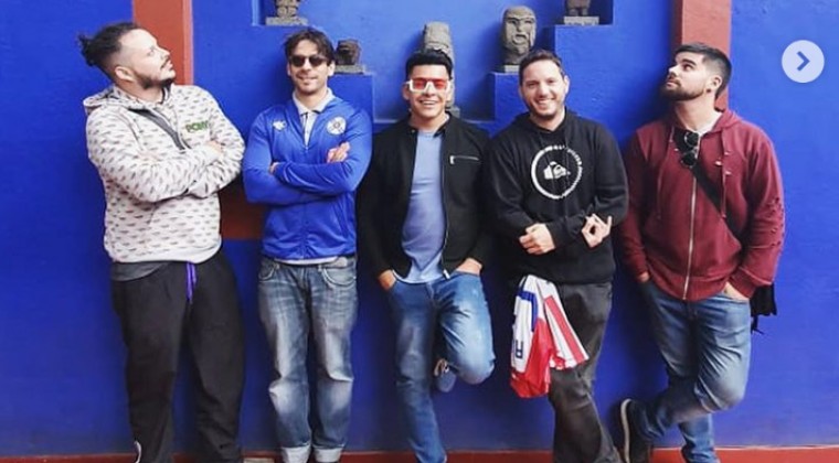 La Nuestra le da un toque casero a su canción “Me gustas Mucho”