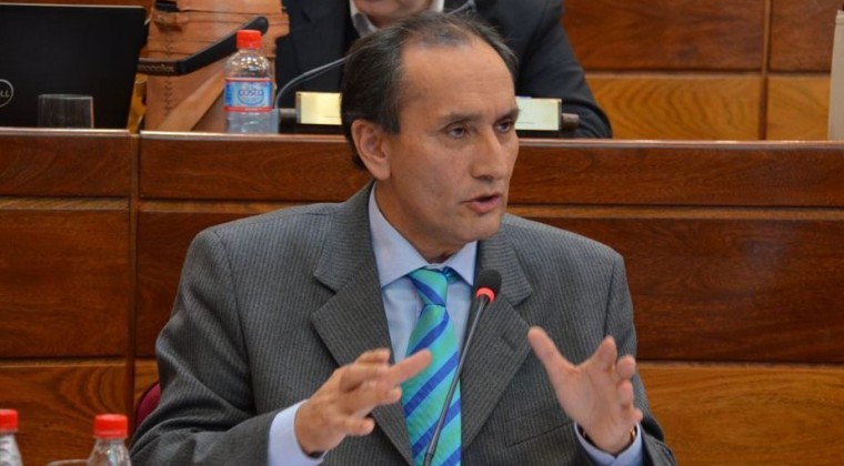 Gobierno no da la cara, cuestionan: “El gabinete anda en campaña”