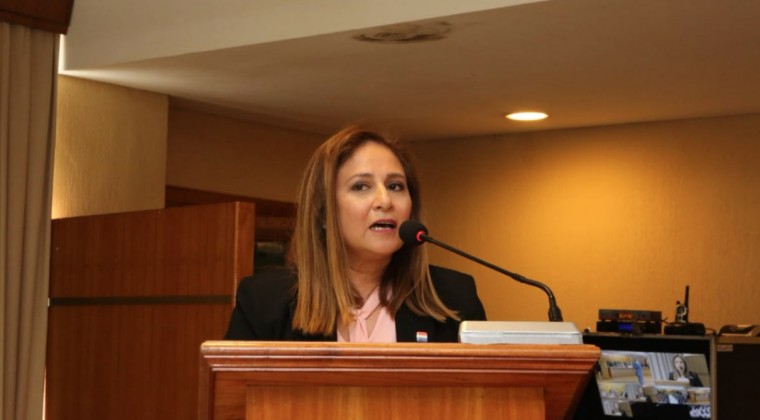 Defensora pública da positivo a la covid-19