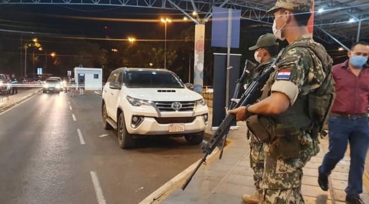 “Abrir las fronteras será el sálvense quien pueda”