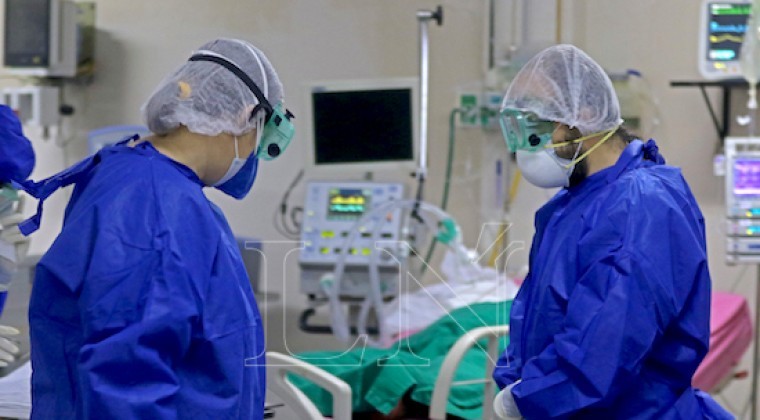 Covid-19: Ocupación de camas en hospitales de referencia casi al 100%