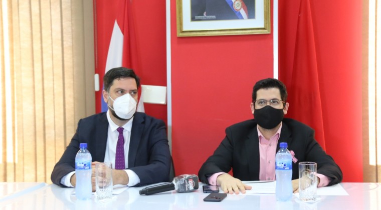 Proponen por ley incluir la reconstrucción mamaria en rehabilitación pos cáncer