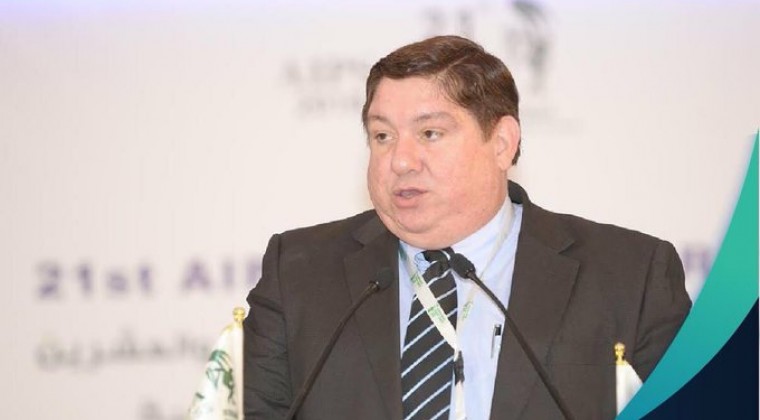 Expulsan a Cazenave y otros dos dirigentes del Círculo de Periodistas Deportivos por faltante de dinero