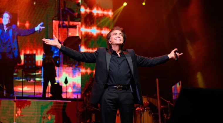 José Luis Rodríguez junto a íconos de la música latinoamericana en concierto vía streaming