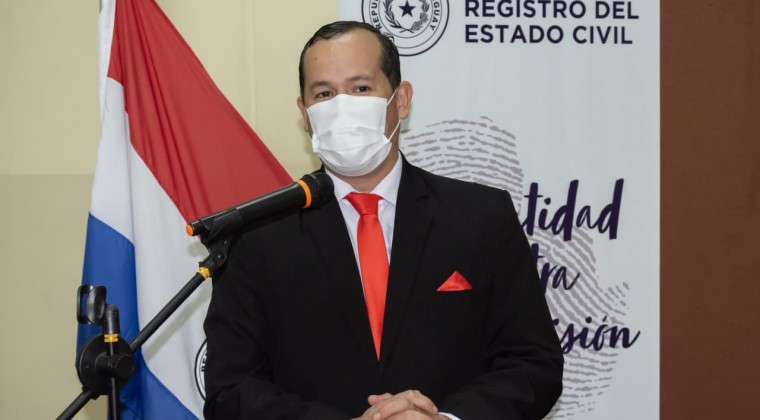 Ariel Centurión asumió como director del Registro del Estado Civil