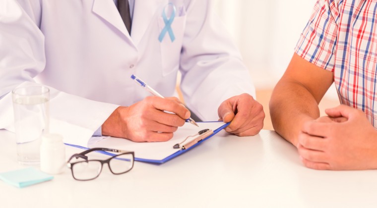 Cáncer de próstata: ¿El temor al tacto rectal posterga un diagnóstico precoz?