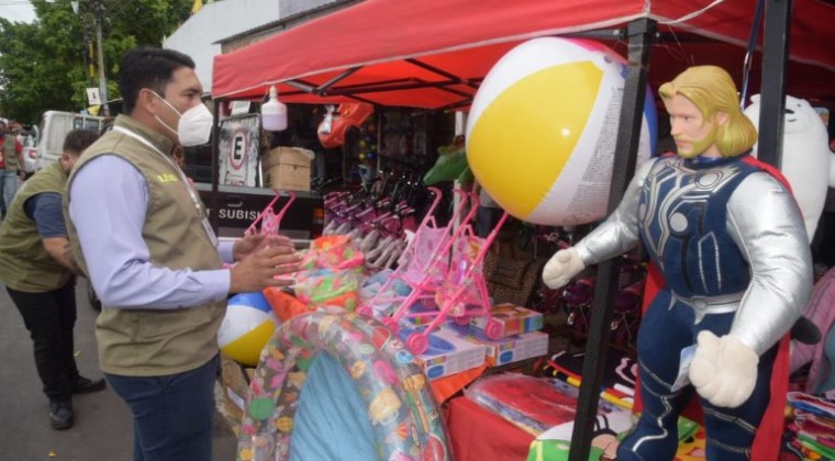 Comerciantes solicitaron a Salud extender horario de atención por el Día de Reyes