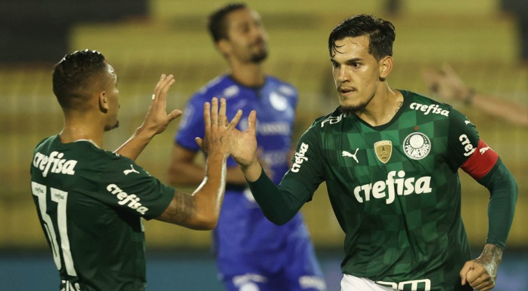 Gómez marca gol para Palmeiras en el Paulistâo