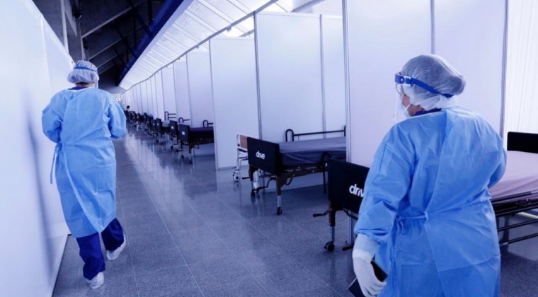 Médico murió esperando terapia: suman 31 los doctores fallecidos por Covid