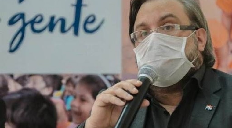 Restricciones por zonas, volver al teletrabajo y hacer cumplir medidas, insisten