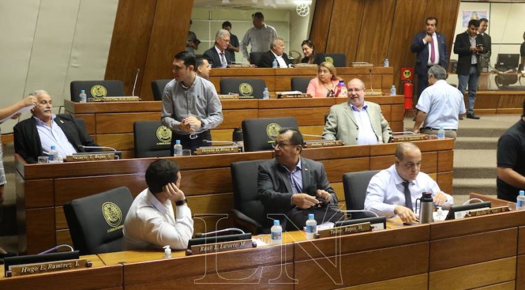HC aguarda nombramientos para fijar posición